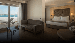 Comfort Room 1